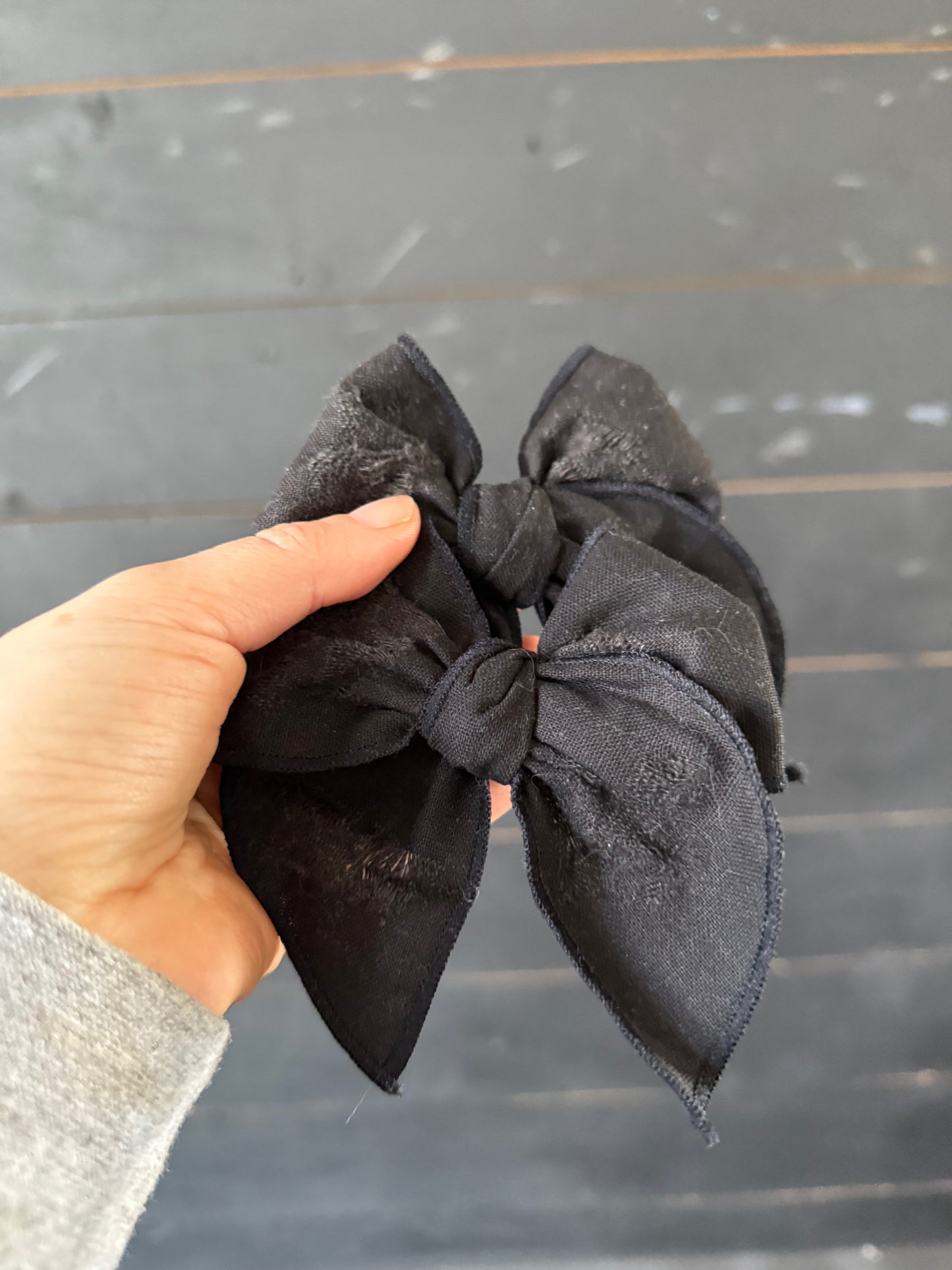 black distressed piggie set