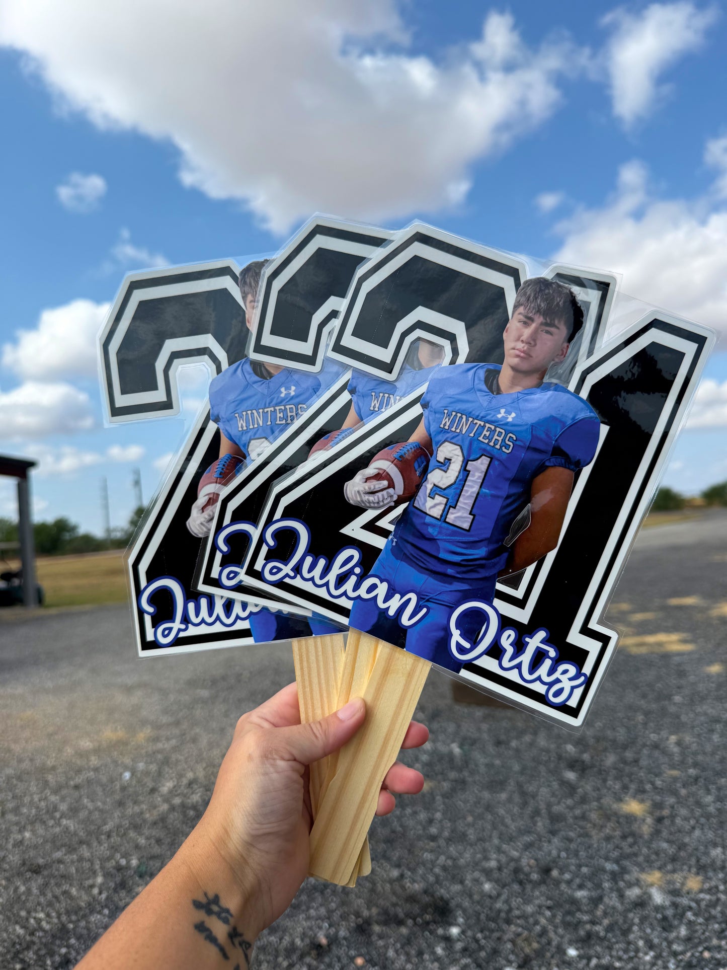 CUSTOM FANS/SIGNS number & name