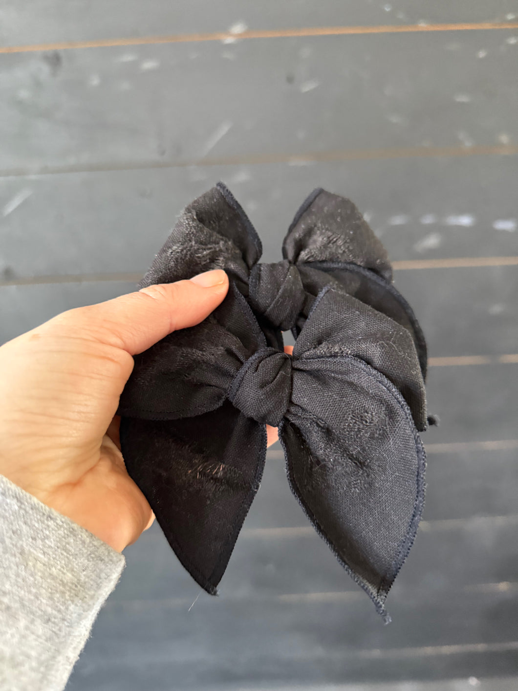 black distressed piggie set