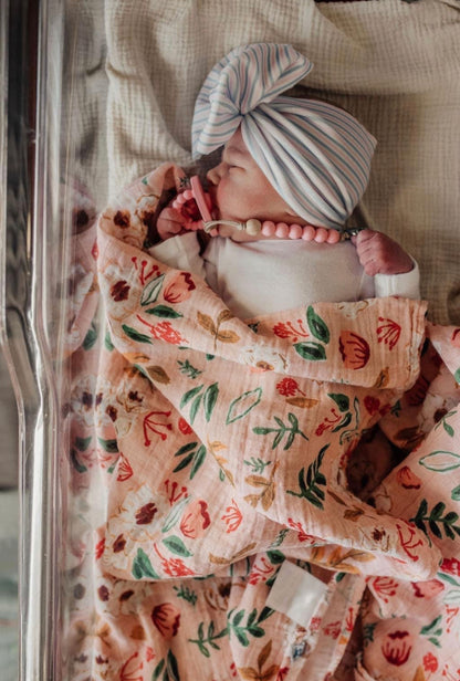 NEWBORN STRIPES WRAP