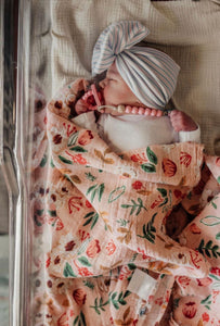 NEWBORN STRIPES WRAP