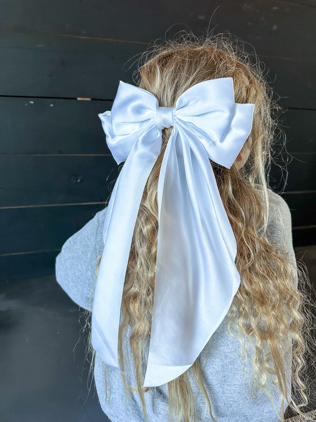 White Silk XL Bow