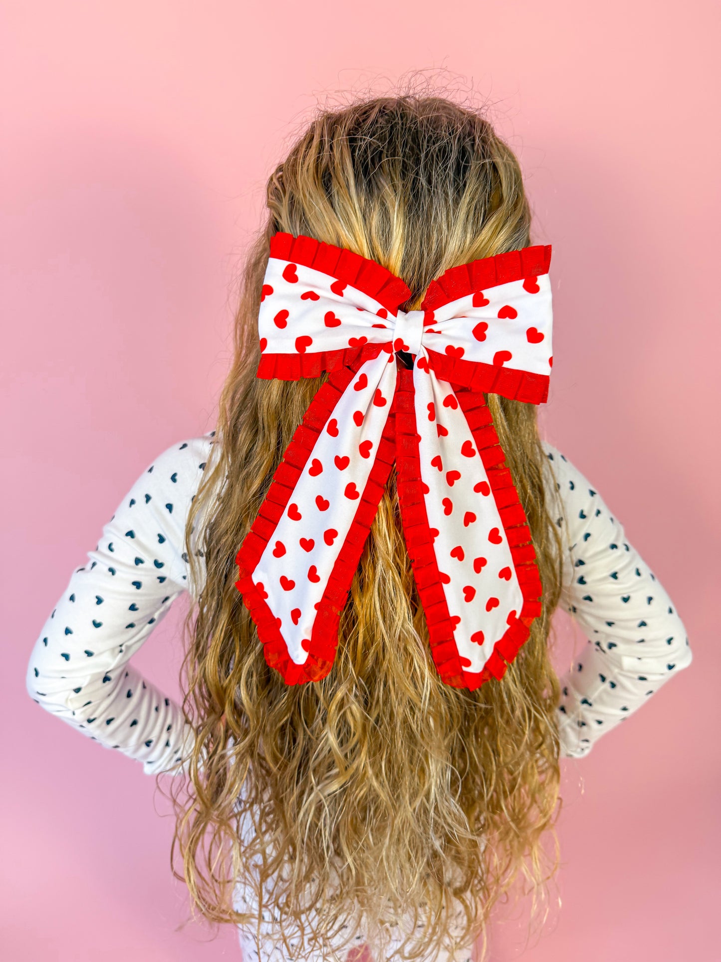 Heart with red trim XL bow