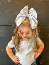 Load image into Gallery viewer, white with purple big bow