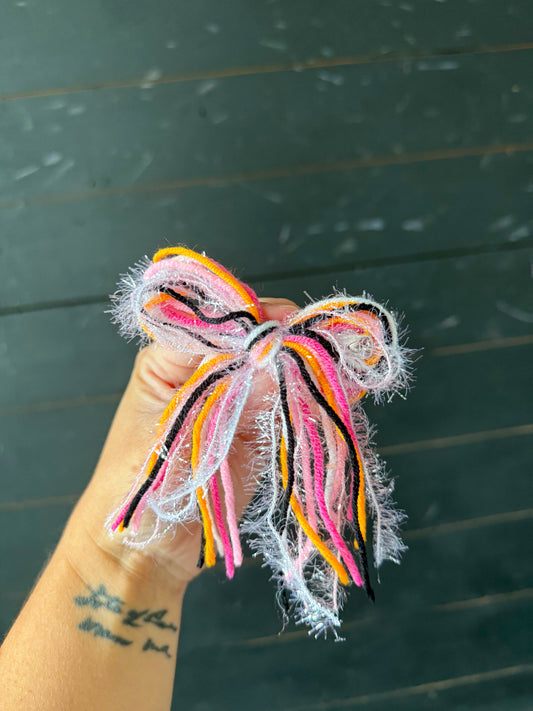 pink spooky wild little bow